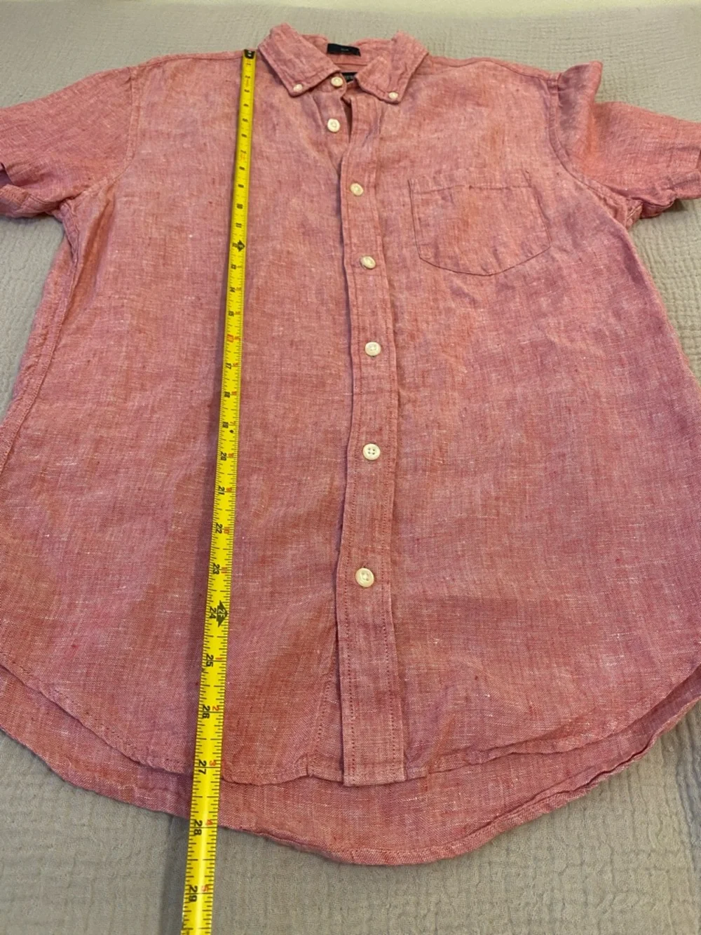 J. Crew Slim fit Linen  Short-Sleeve Button Down Shirt in Heathered pink. Size S